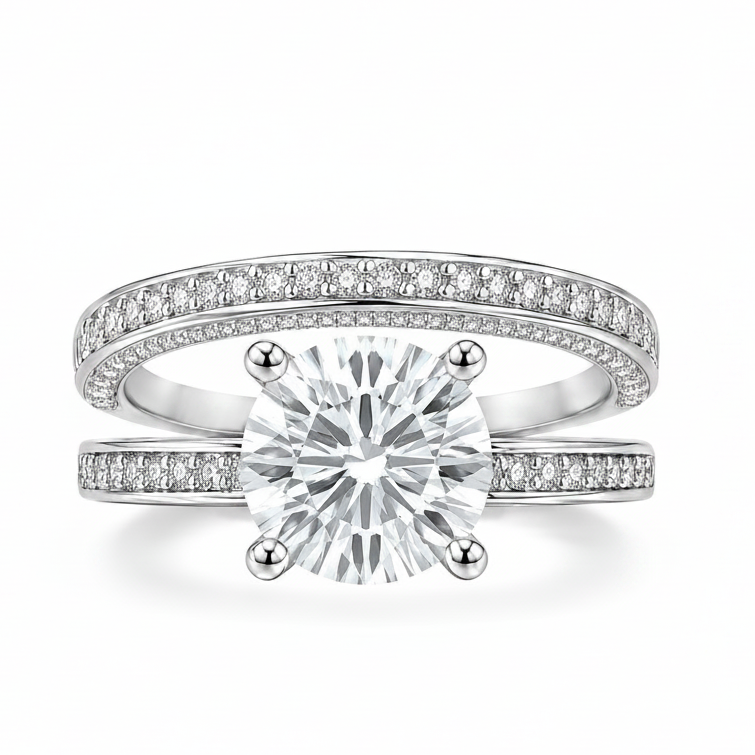 Elle Éternelle Éclat Round Moissanite Victoria Bridal Set – Engagement Ring & Matching Wedding Band