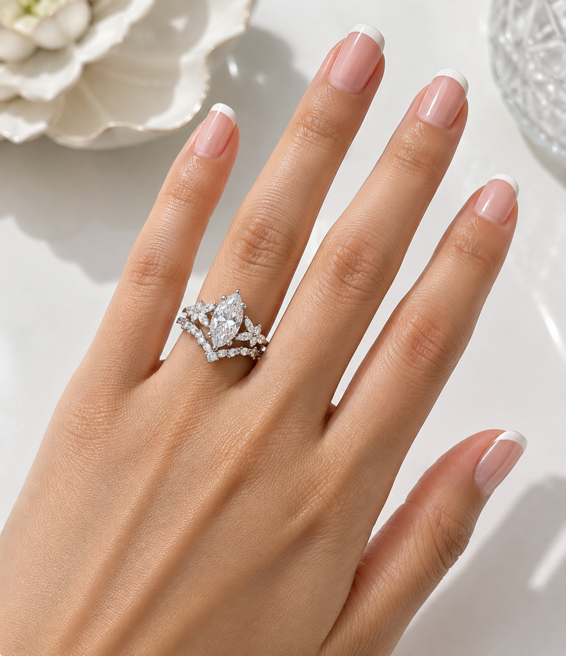 Elle Éternelle Fleur Marquise Bridal Set – Engagement Ring & Matching Wedding Band