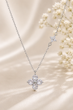ETERNAL Floral Clover Necklace 0.5 or 1CT