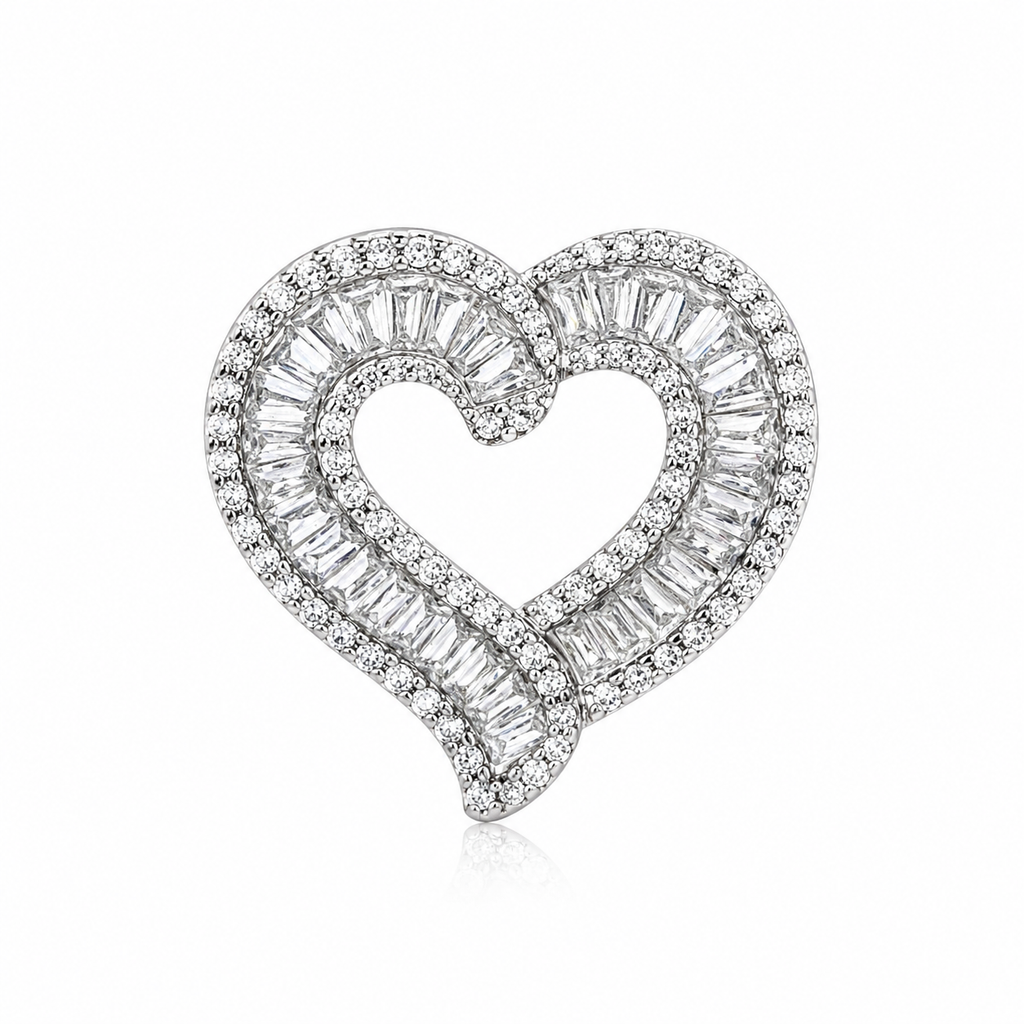 Elle Éternelle Heart Pendant Necklace