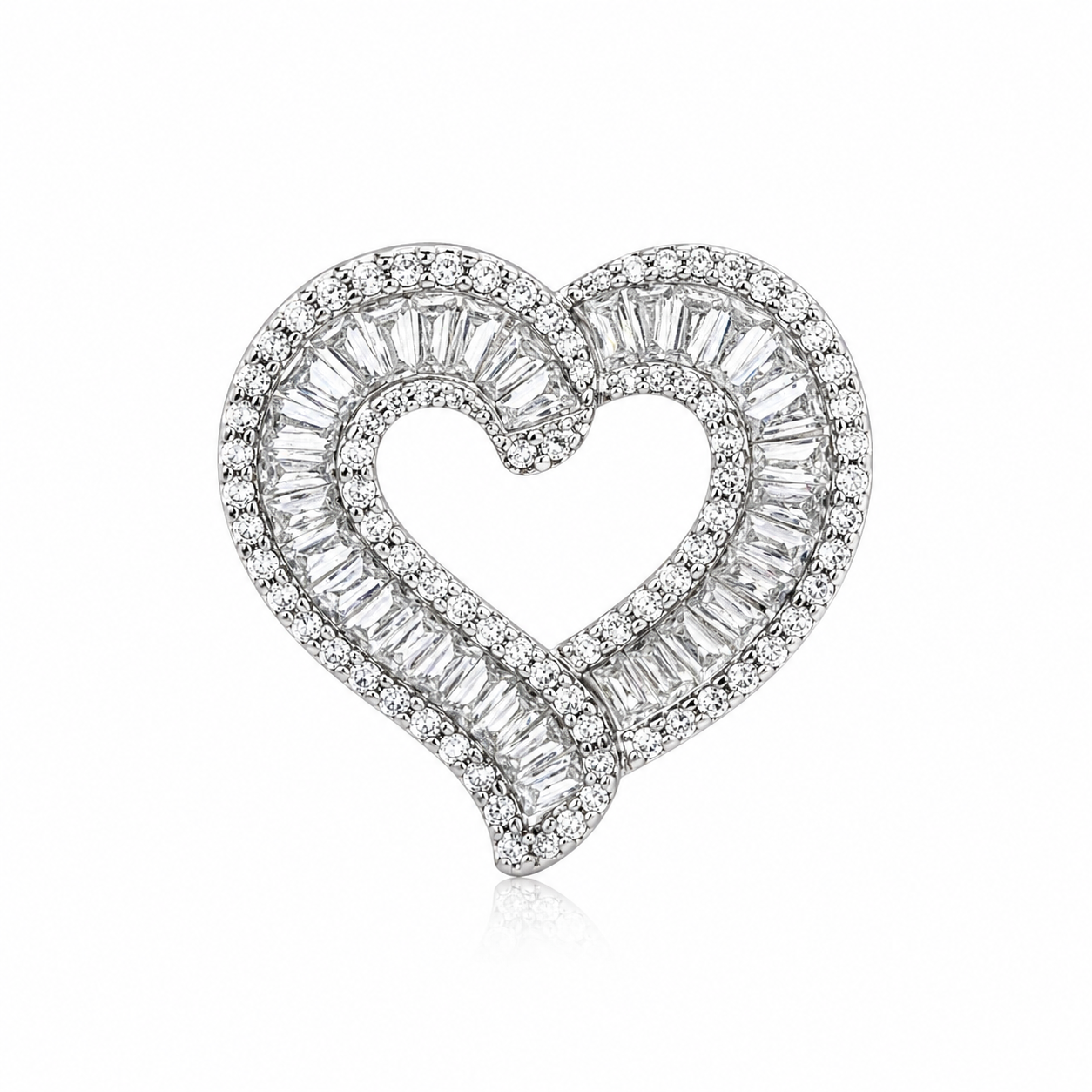 Elle Éternelle Heart Pendant Necklace